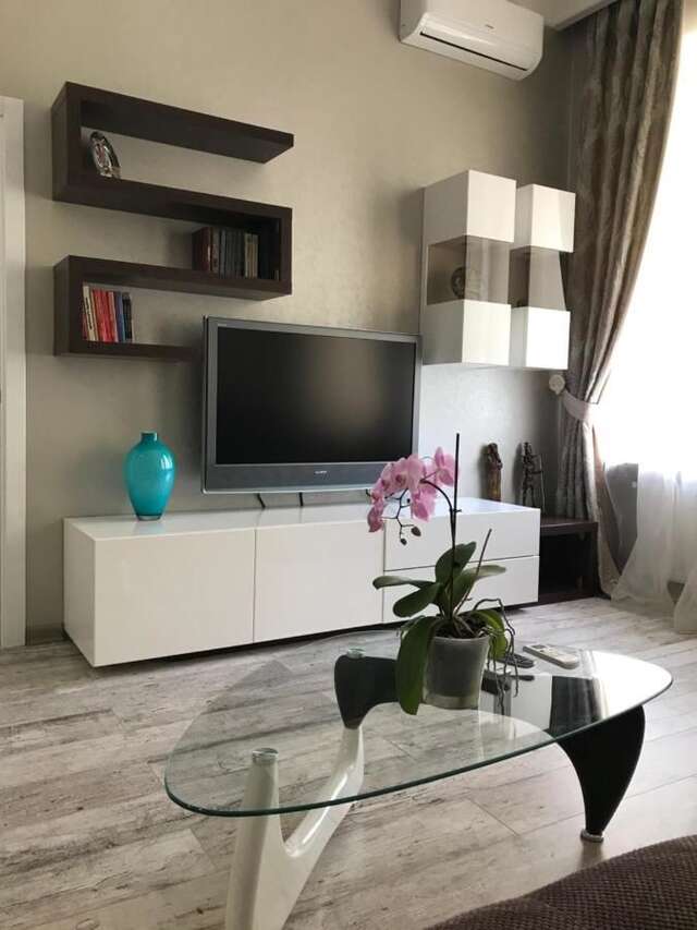 Апартаменты Apartments on Bunina 28 Одесса-11